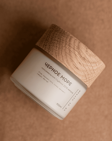 Свеча с хлопковым фитилем "Черное море" 100 мл